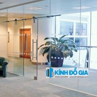 100-mau-cua-kinh-cuong-luc-dep-nhat-2018 (16)